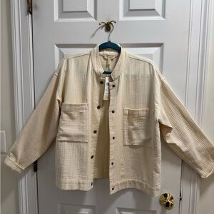 Gorgeous Eileen Fisher Trendsetting Mandarin Jacket.